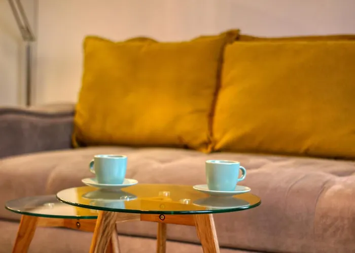 Inspiration Station - My Joyful, Cosy&Inviting Apt - Smart Thermostat - Private Parking - Ior Park - Long Term Price Cuts
