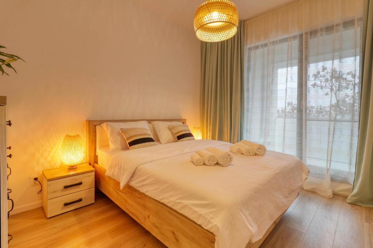 Apartment Inspiration Station: Cozy With Smart Thermostat Near Ior Park *
