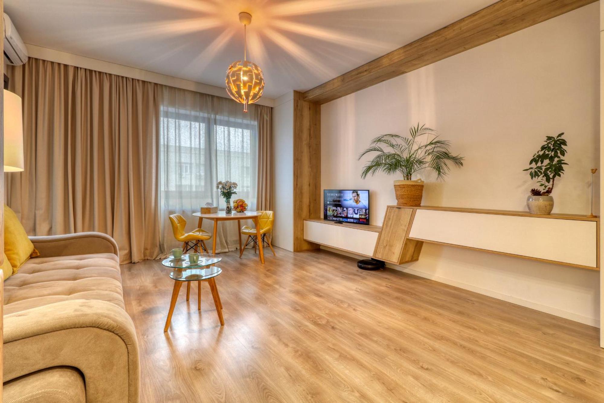 Inspiration Station: Cozy With Smart Thermostat Near Ior Park Bucharest